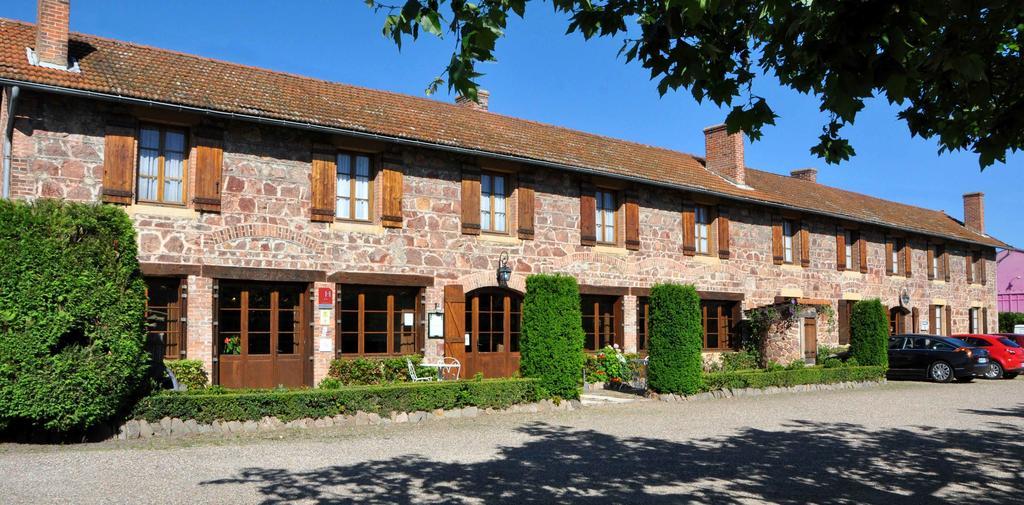 Logis Hotel Le Dahu Parigny  외부 사진